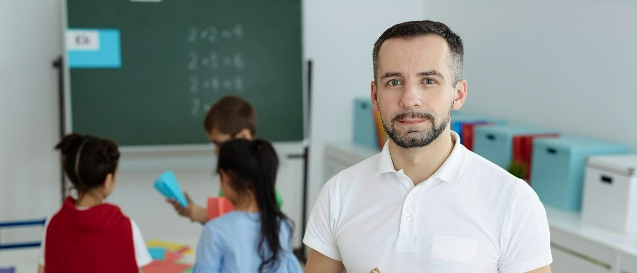 teacher 03