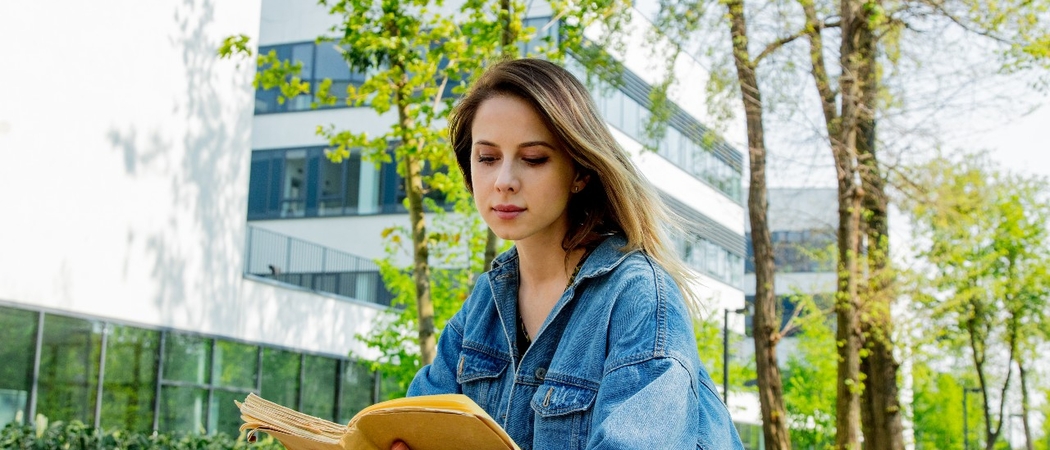 No se nace mujer se llega a serlo Colecci&oacute;n de Feminismos